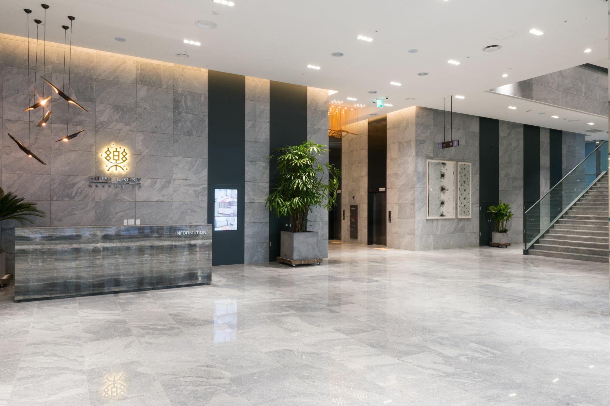 Gloucester Hotel Cheongju-si Exterior foto